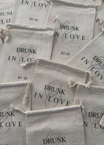 Wedding favor bags, Drunk in Love